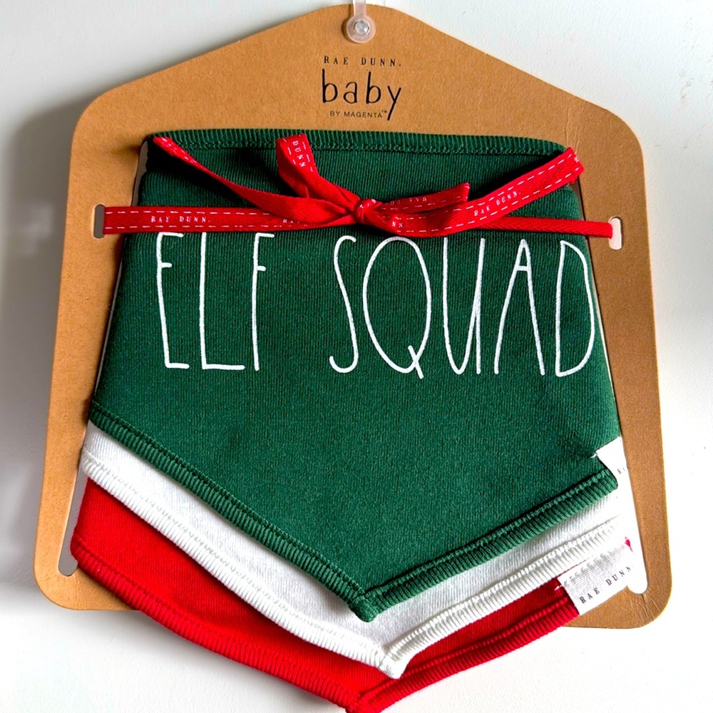 🎅🏼3/$30🎅🏼RAE DUNN BABY BIB SET OF 3 - ELF SQUAD - JINGLE BELLS - SANTA’S HELPER
